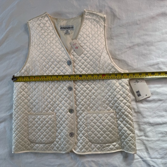 Vintage 90s Ivory Quilted Vest Jones & Co Rayon Lined Coastal Luxury Size M - Picture 7 of 12